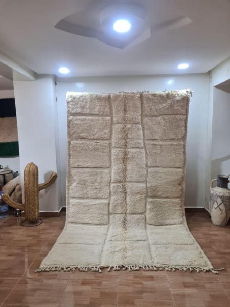 White Nidah Marokkaans handgemaakt tapijt